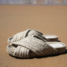 Load image into Gallery viewer, Slides in jute