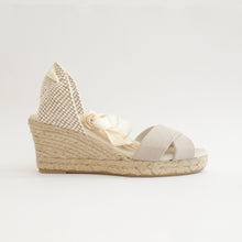 Load image into Gallery viewer, Wedge espadrilles open toe sand
