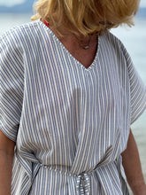 Load image into Gallery viewer, Blue striped tunic
