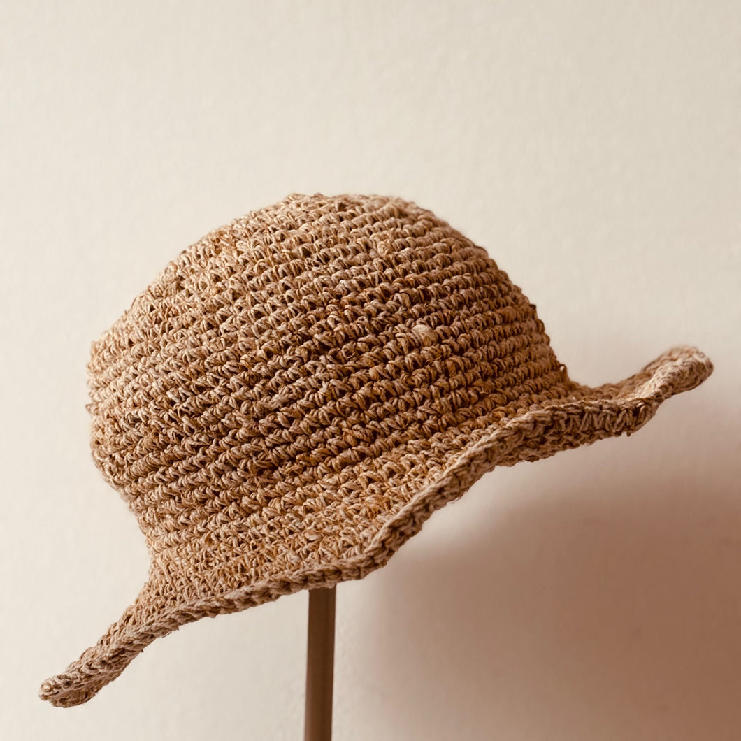 Hand-crocheted sun hat in hemp