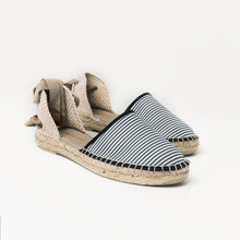 Load image into Gallery viewer, Blue white striped espadrilles sandals with laces
