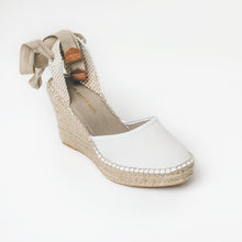 Load image into Gallery viewer, Off white espadrilles with wedge heel and laces 
